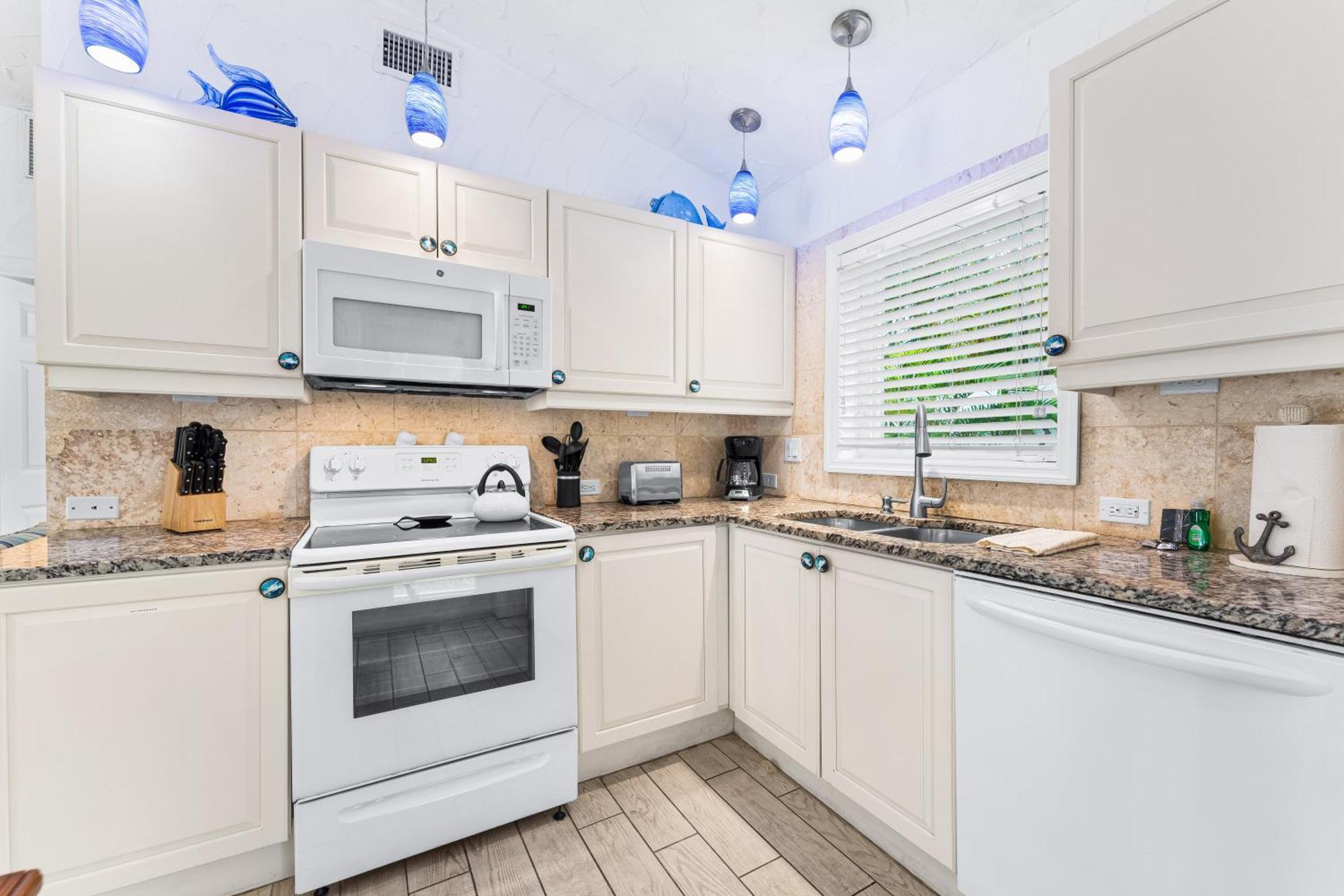 Crescent Beach Villas Сиеста Кий Екстериор снимка