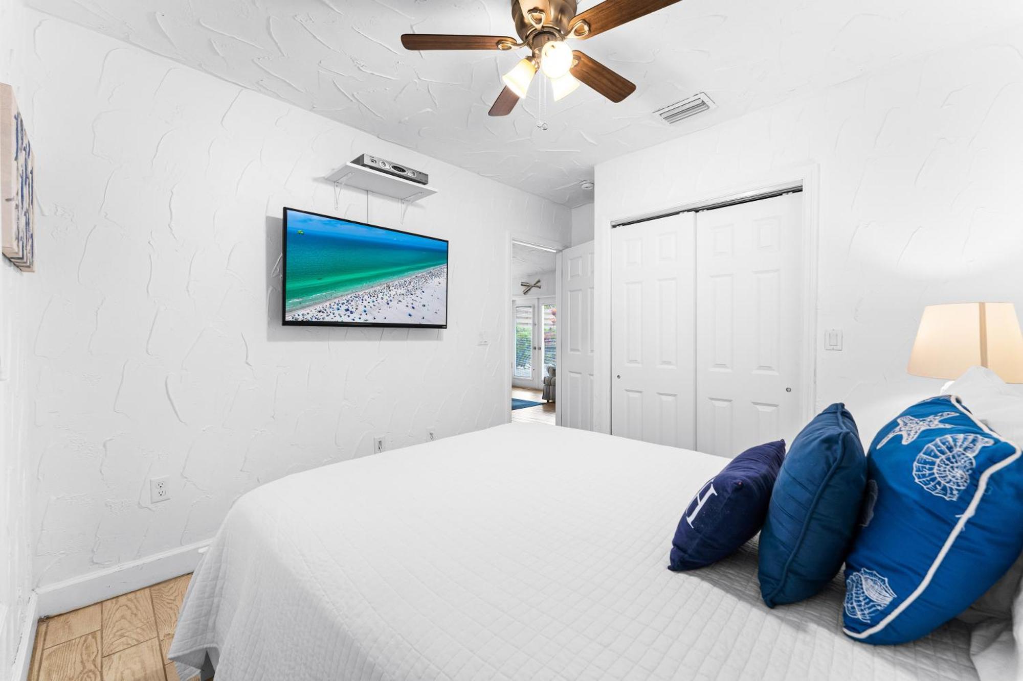 Crescent Beach Villas Сиеста Кий Екстериор снимка