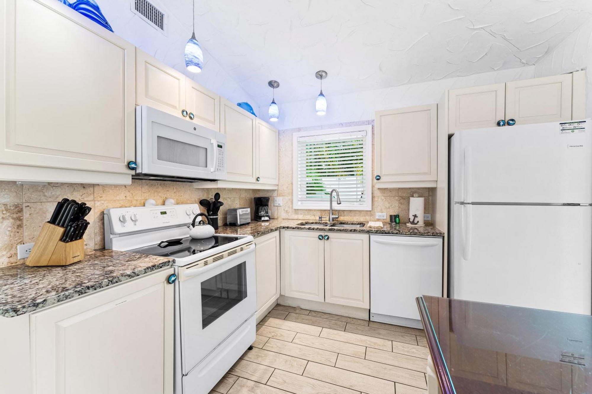 Crescent Beach Villas Сиеста Кий Екстериор снимка