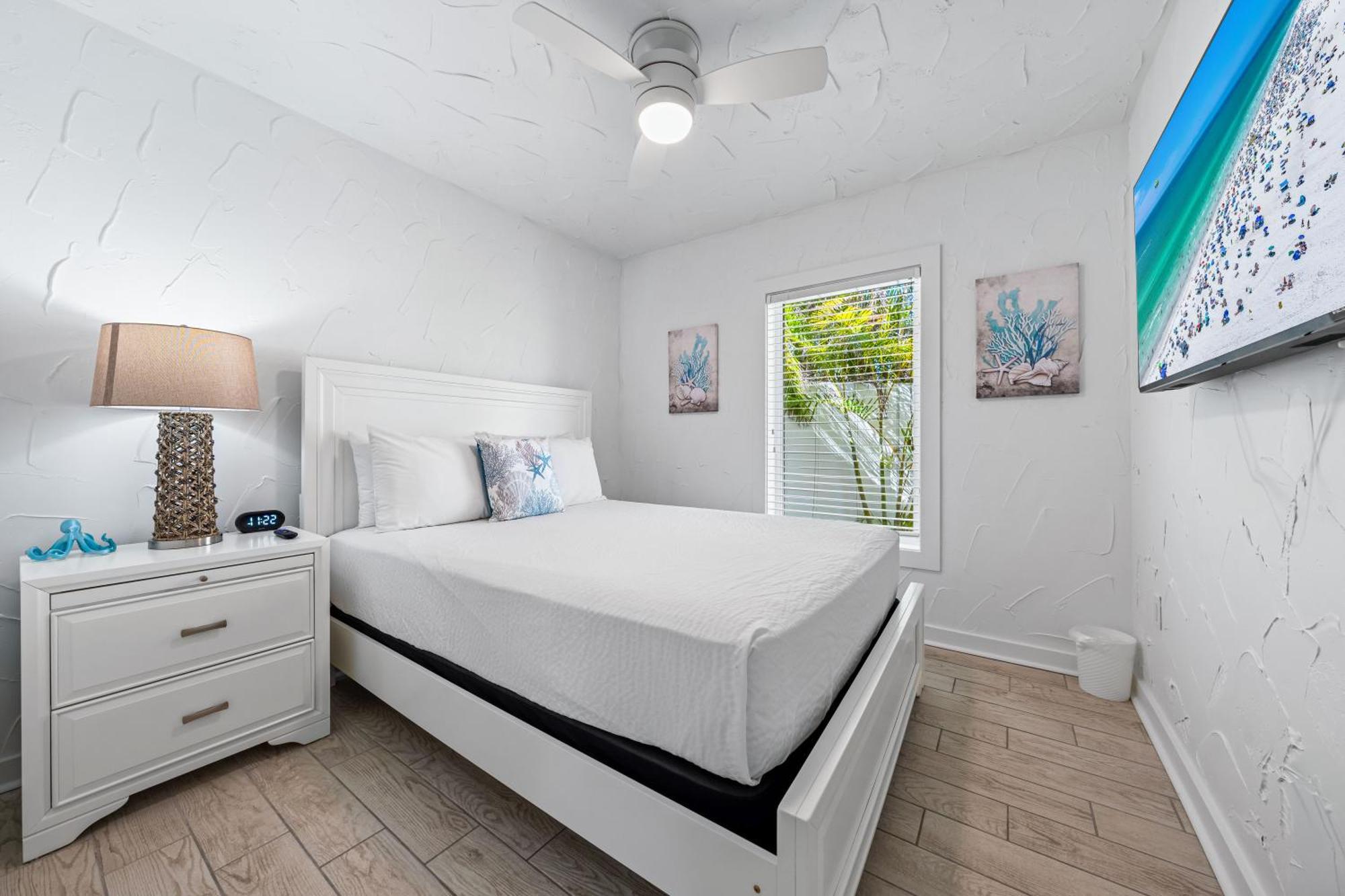Crescent Beach Villas Сиеста Кий Екстериор снимка