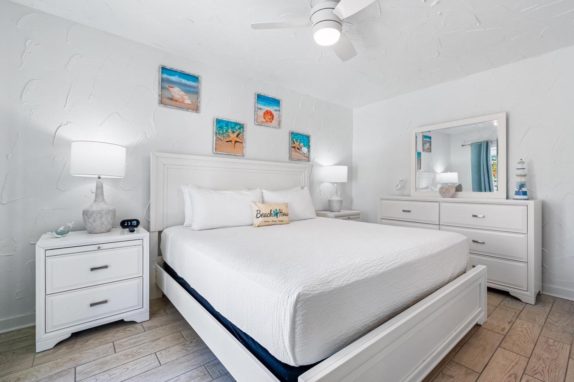 Crescent Beach Villas Сиеста Кий Екстериор снимка